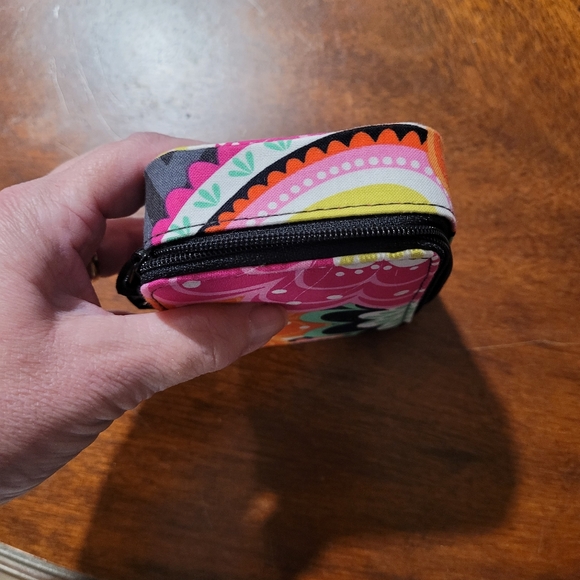 Vera Bradley Pill Organizer Box  In Ziggy Zinnia - Picture 3 of 8